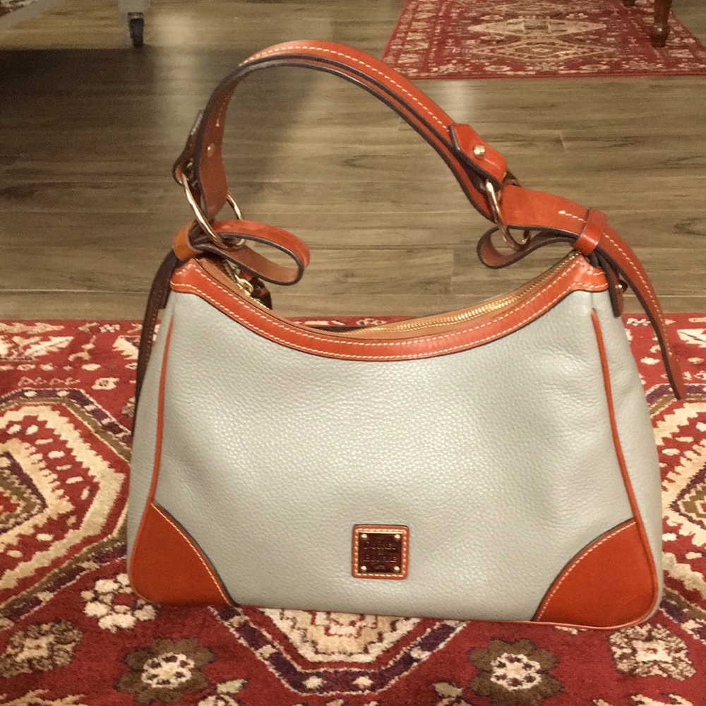 “Dooney & Bourke” purse